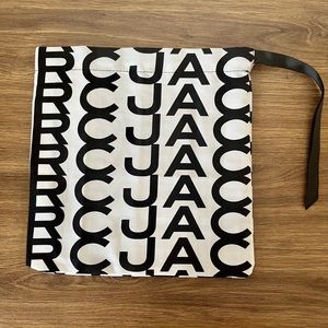 Marc Jacobs dustbag with draw string